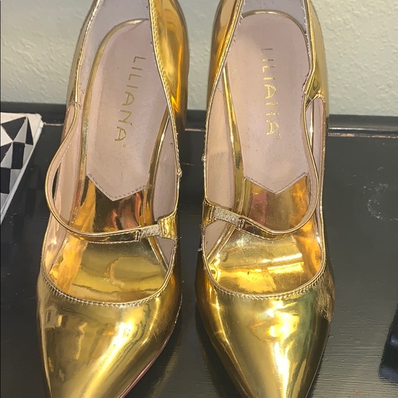 Heels - Picture 2 of 2